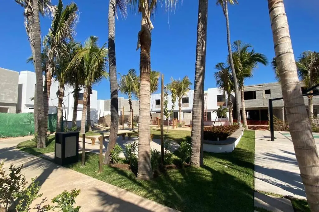 בית נופש הוילה Casa En Renta Vacacional En Palmilla מזטלן